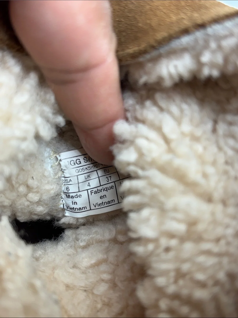 UGG item secondhand